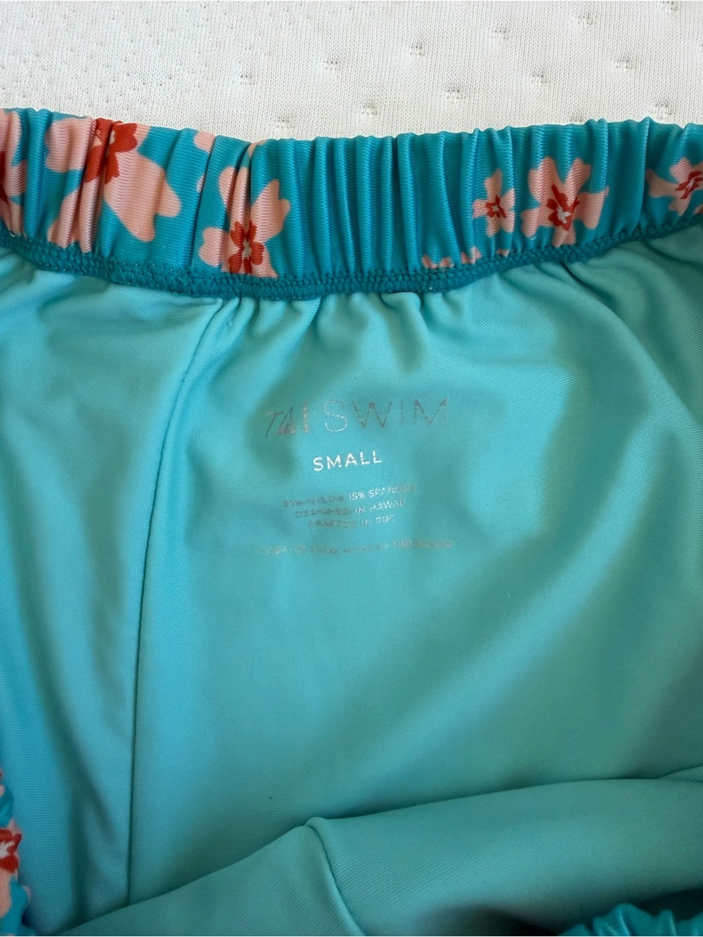 Tai Swim Set - Picture 3 of 6